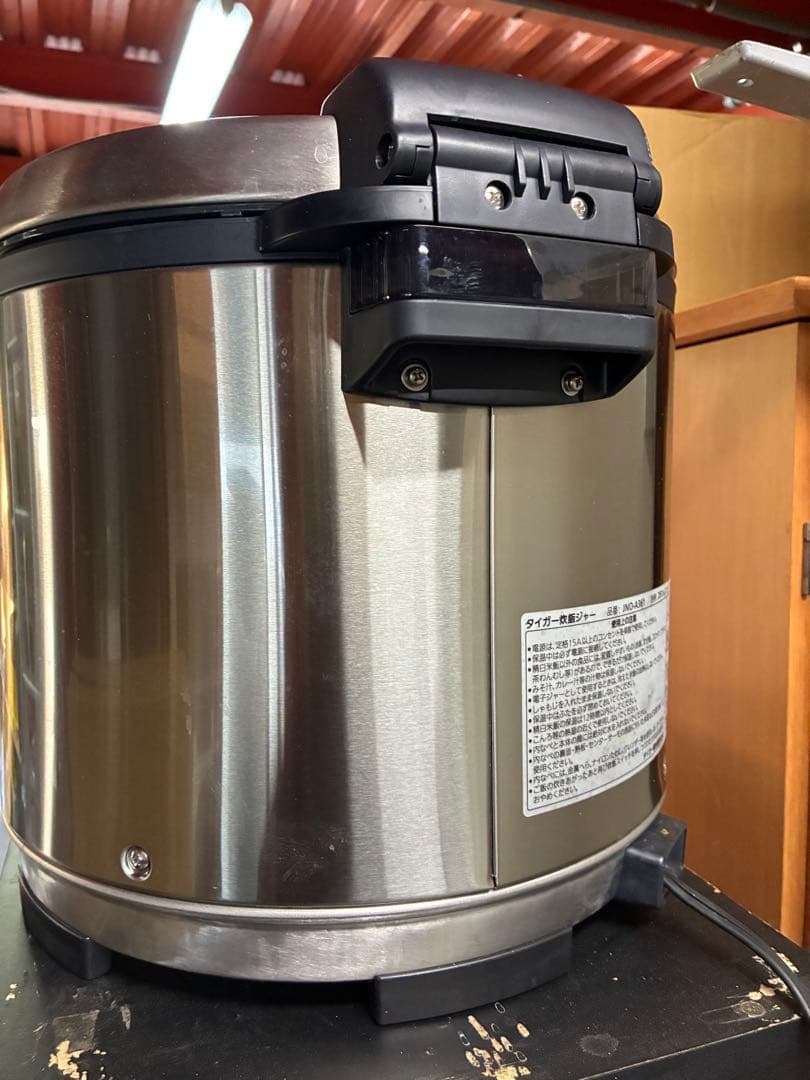 タイガー TIGER 炊飯ジャー　JNO-A361 2025年製　中古品　動作品