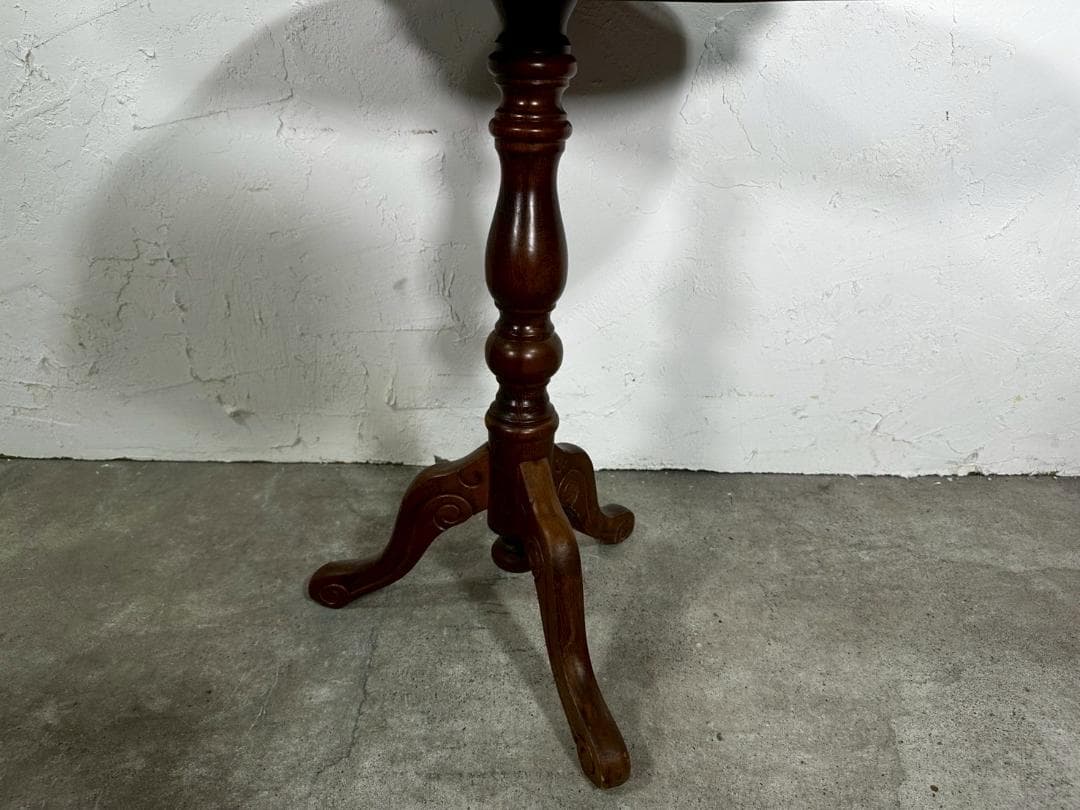 『イタリア製』サイドテーブル ナイトテーブル 花台 飾台 飾り台 RWcen36