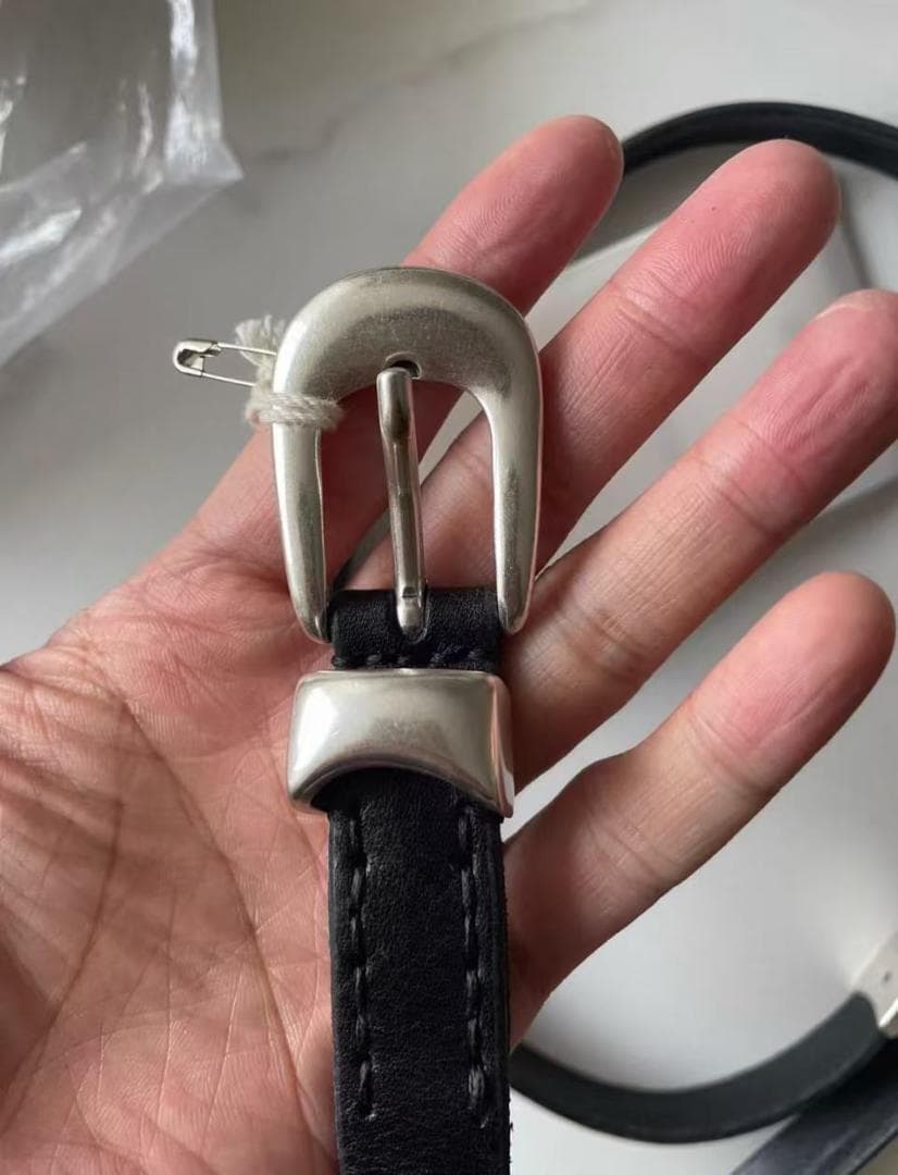 美品メンズ OUR LEGACY アワーレガシー 2cm レザー ベルト