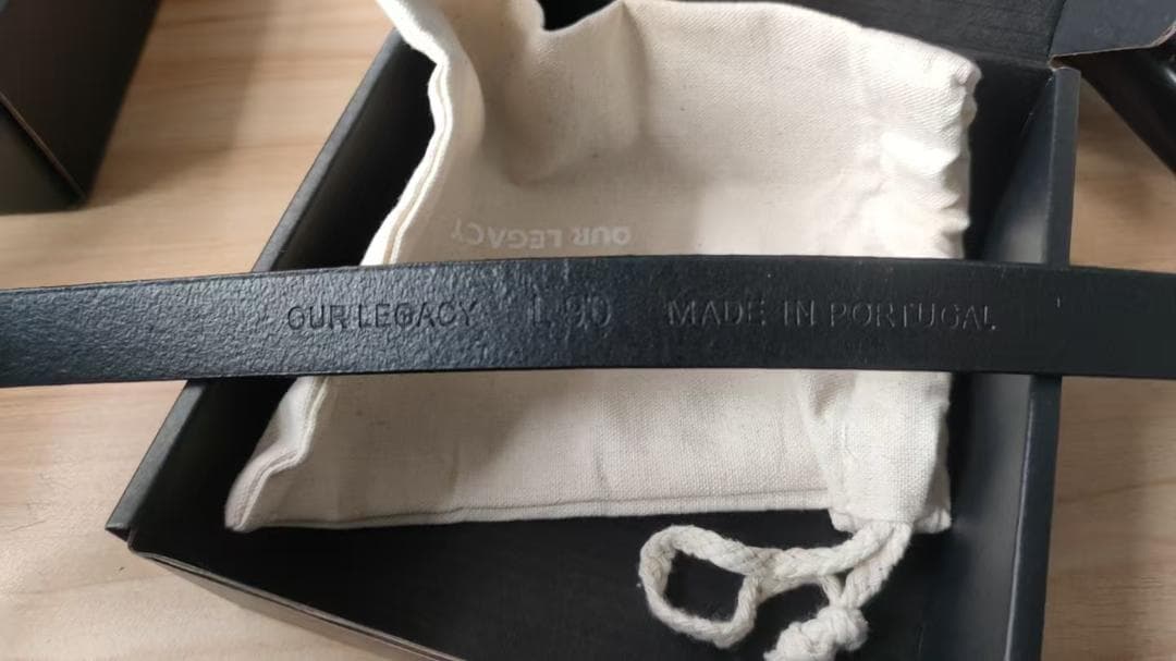 美品メンズ OUR LEGACY アワーレガシー 2cm レザー ベルト