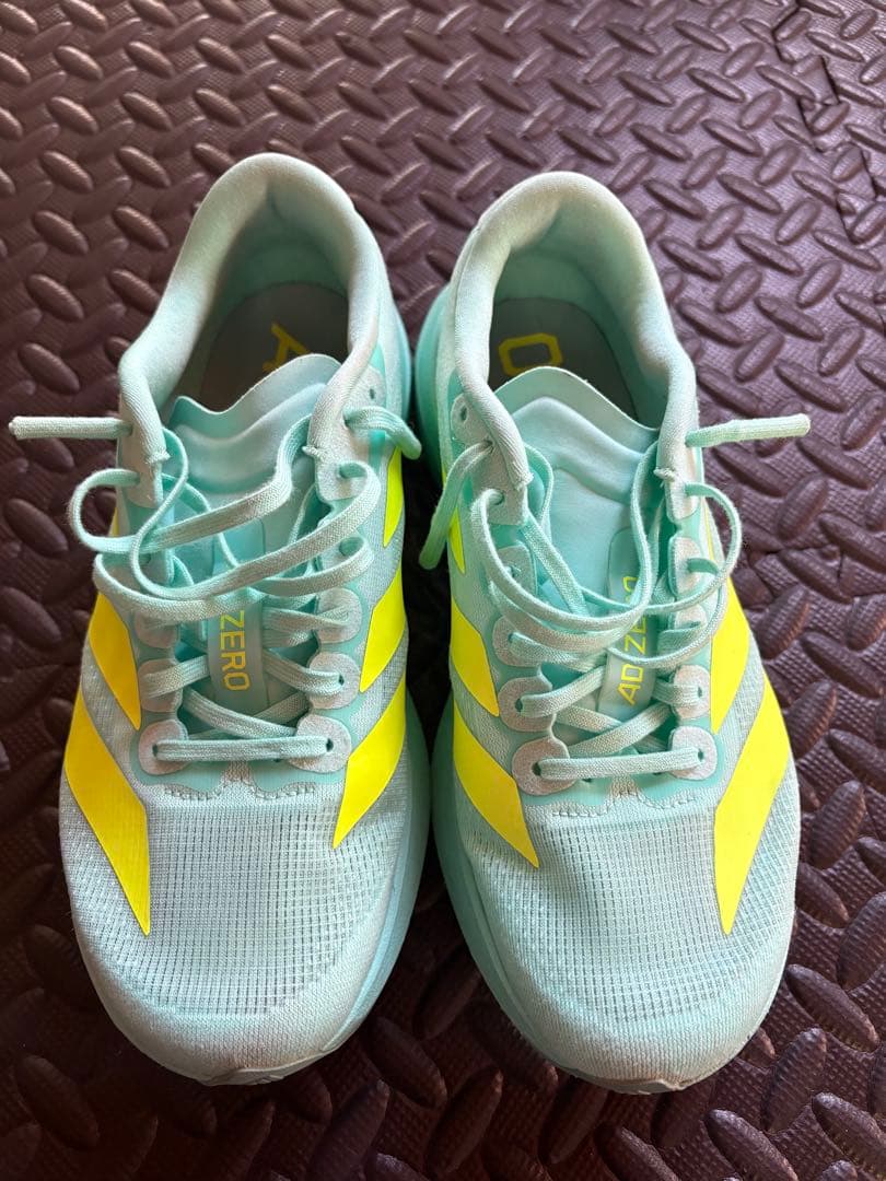 adidas アディゼロ evo sl