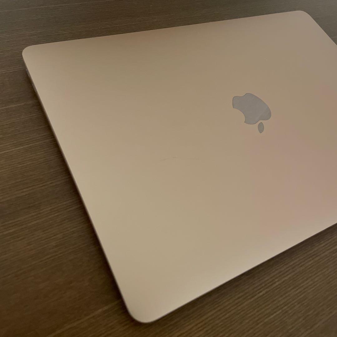 MacBook本体 MacBook Air 2020 256GB Intel Core i3 8GB