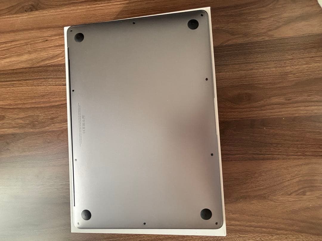 MacBook Air スペースグレイ13インチ2019 i5 256GB