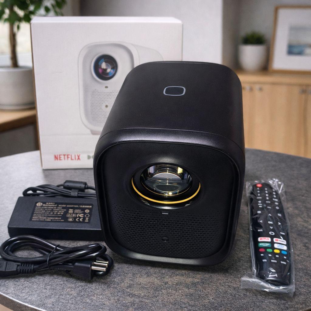 ラスト1 新品 Netflix公式認定 プロジェクター COI UNO5 Q1