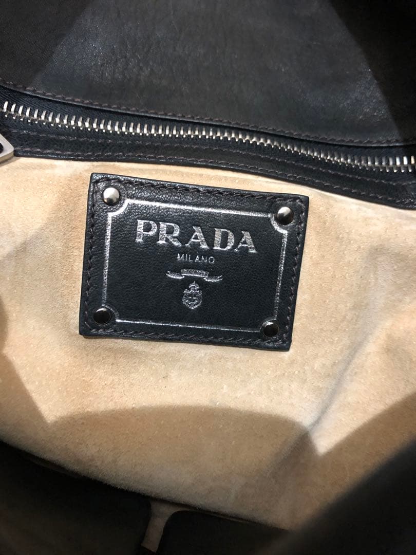 プラダ　カモフラージュ　ハンドバッグ　迷彩