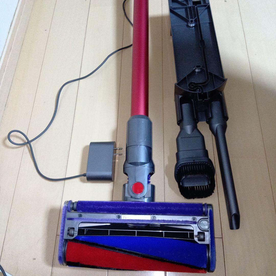 送料込　美品　V8SV10Kスティック&ハンディクリーナー　 充電器他31分稼働