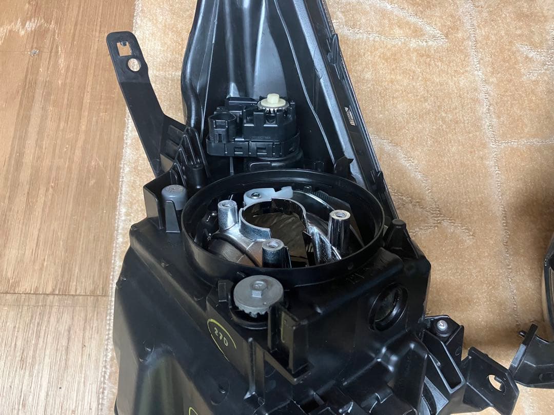 直接引取限定‼︎ ホンダ フリード GB3後期型ヘッドライト クリア 2個セット