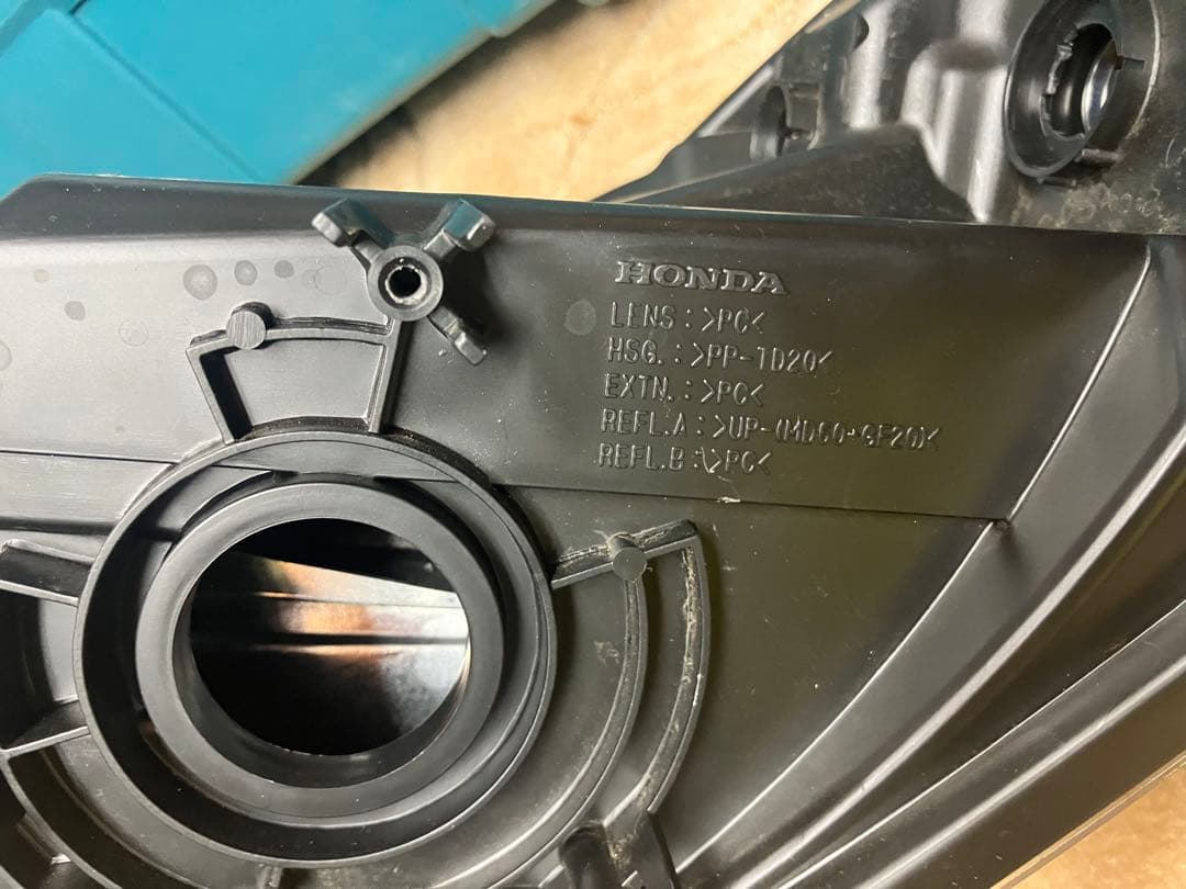 直接引取限定‼︎ ホンダ フリード GB3後期型ヘッドライト クリア 2個セット