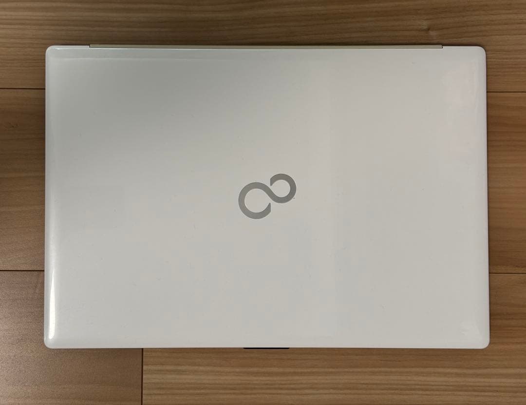 Windowsノート本体 FMVA500FW2