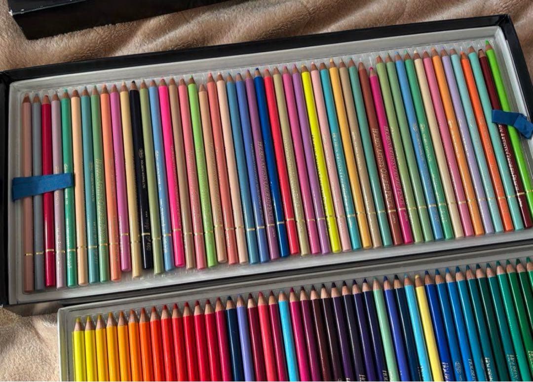 ホルベイン★アーティスト用色鉛筆★150色★色鉛筆♡
