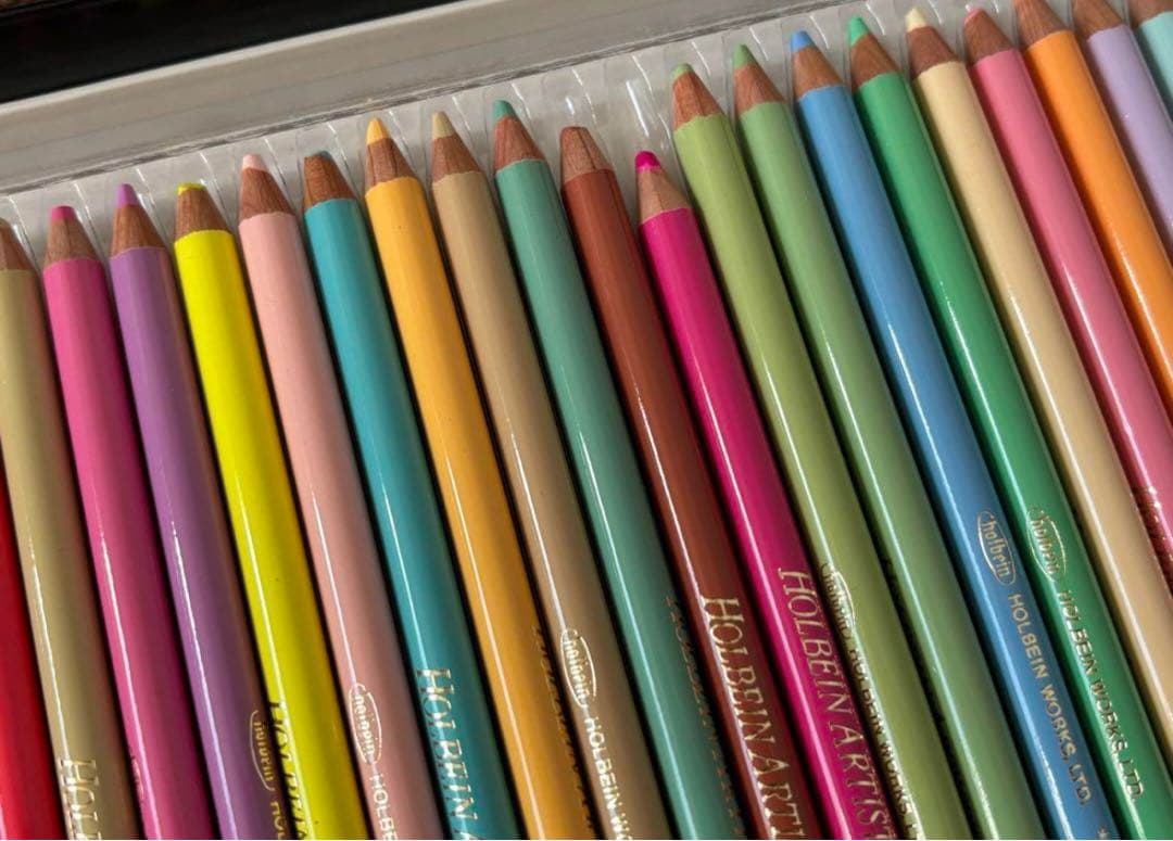 ホルベイン★アーティスト用色鉛筆★150色★色鉛筆♡