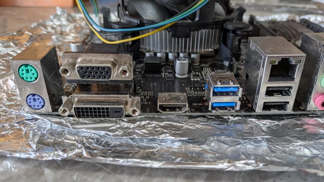 ASUS H310M-A + CPU i3 ＋ メモリ8GB