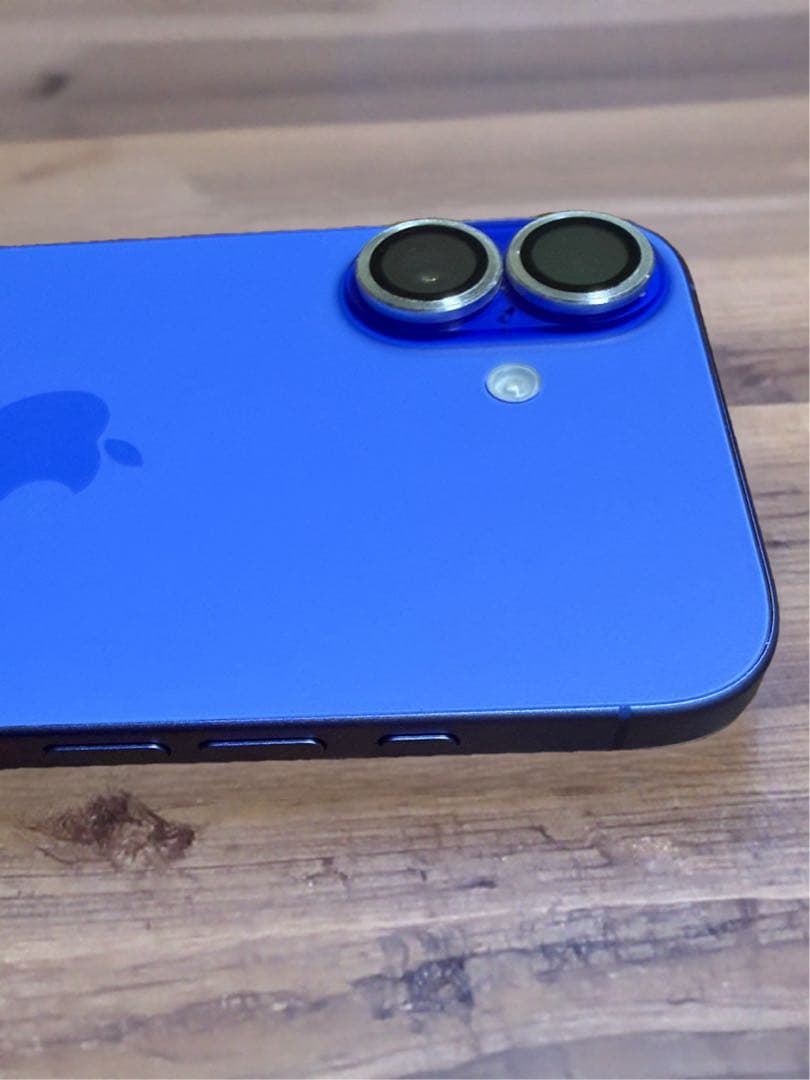 ✳️超美品❣️【激安セール中】iPhone16✨SIMフリー✨箱ケーブル付き