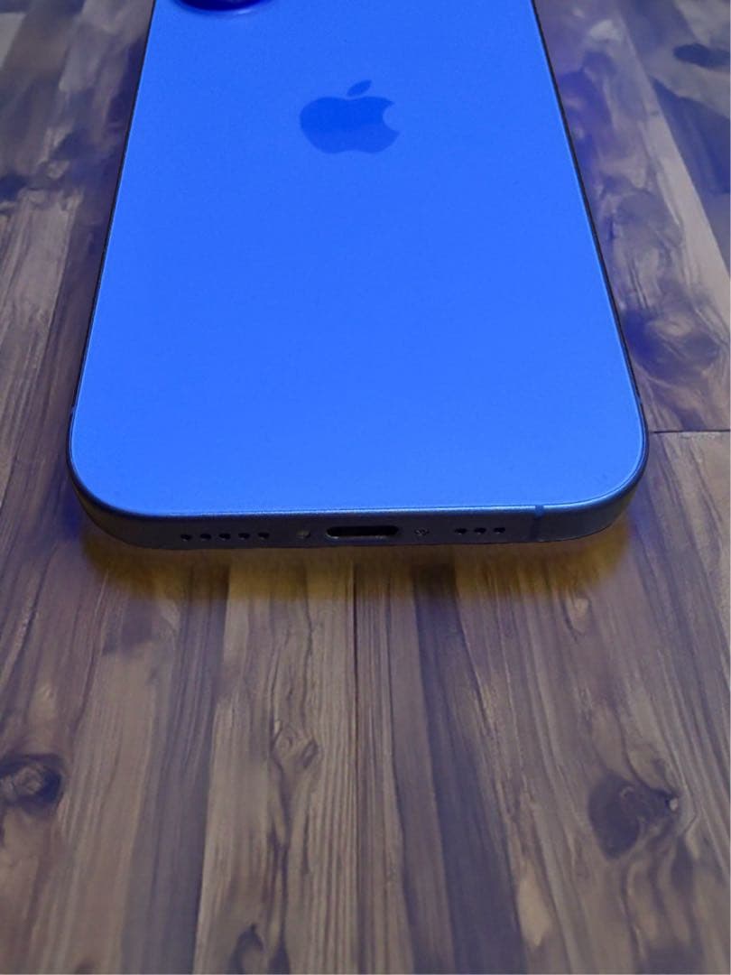 ✳️超美品❣️【激安セール中】iPhone16✨SIMフリー✨箱ケーブル付き