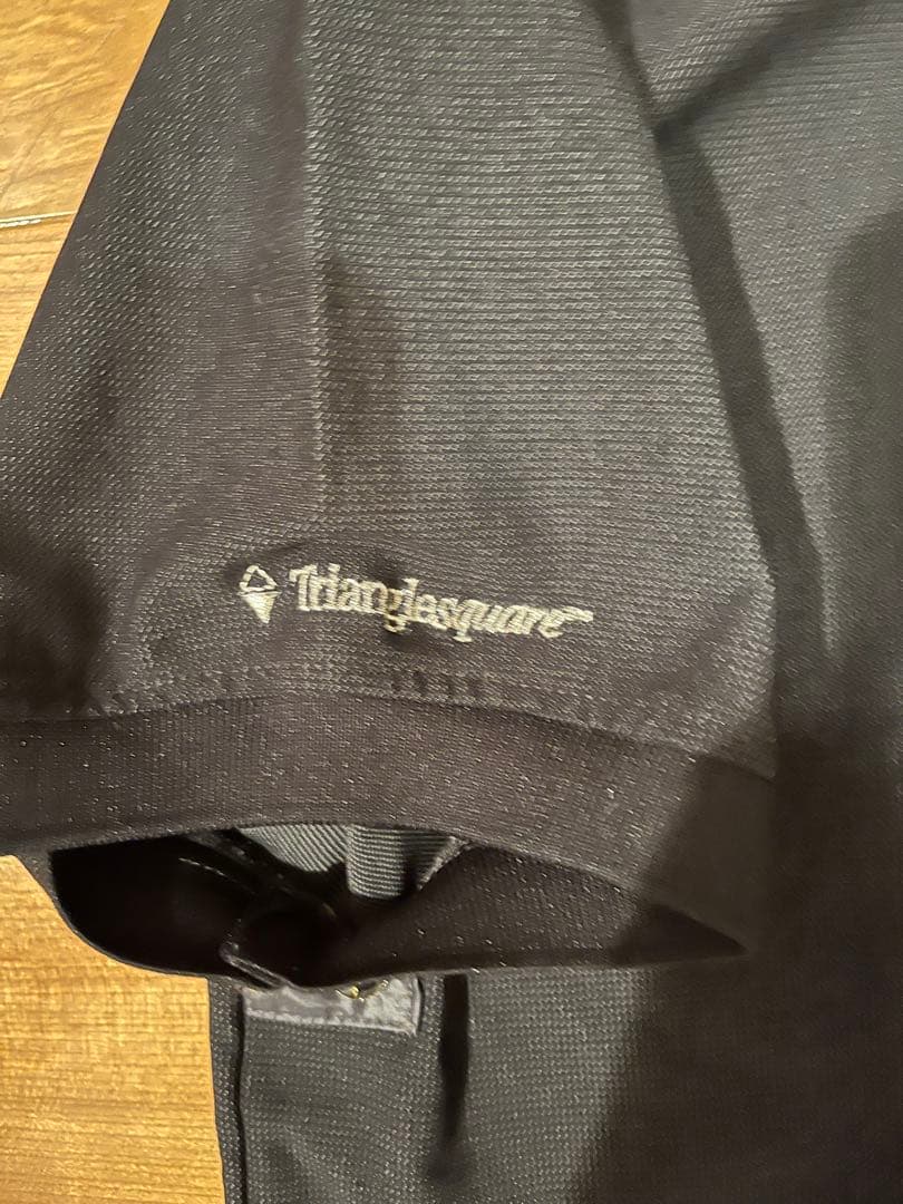 美品！風を通しにくい素材　マークアンドロナ　TR メンズポロ Mブラック