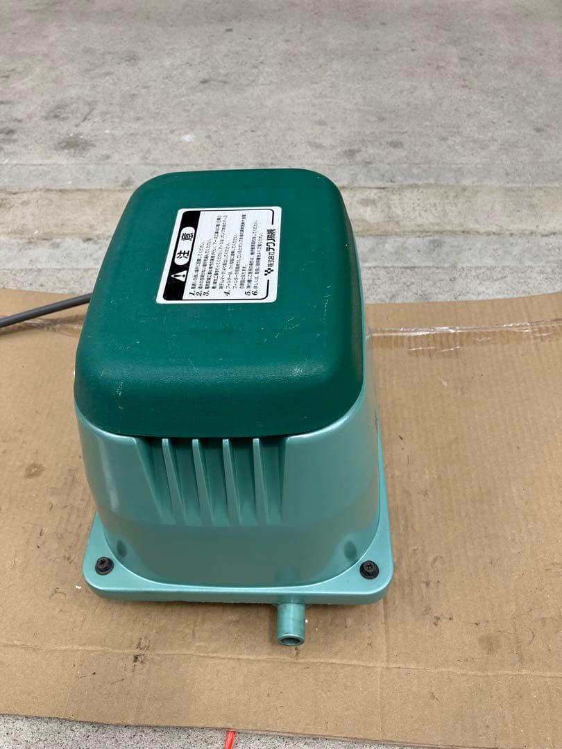 浄化槽、水槽エアーポンプ　高槻HP120