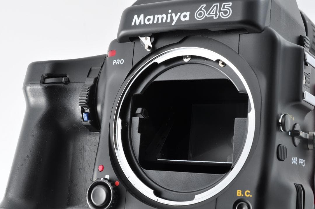 Mamiya マミヤ 645 Pro ボディ AEファインダー 中判 #1028