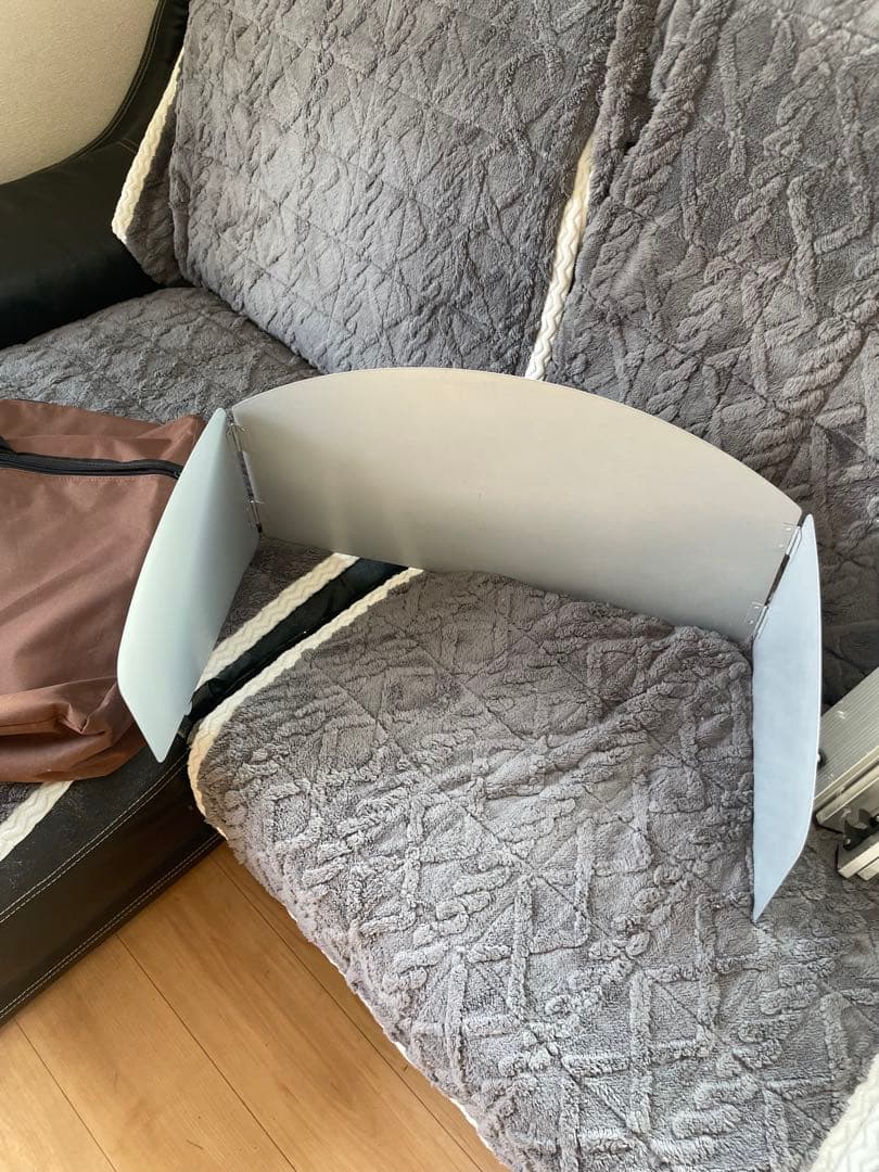 未使用品！　アルミ製折りたたみテーブルチェアセット