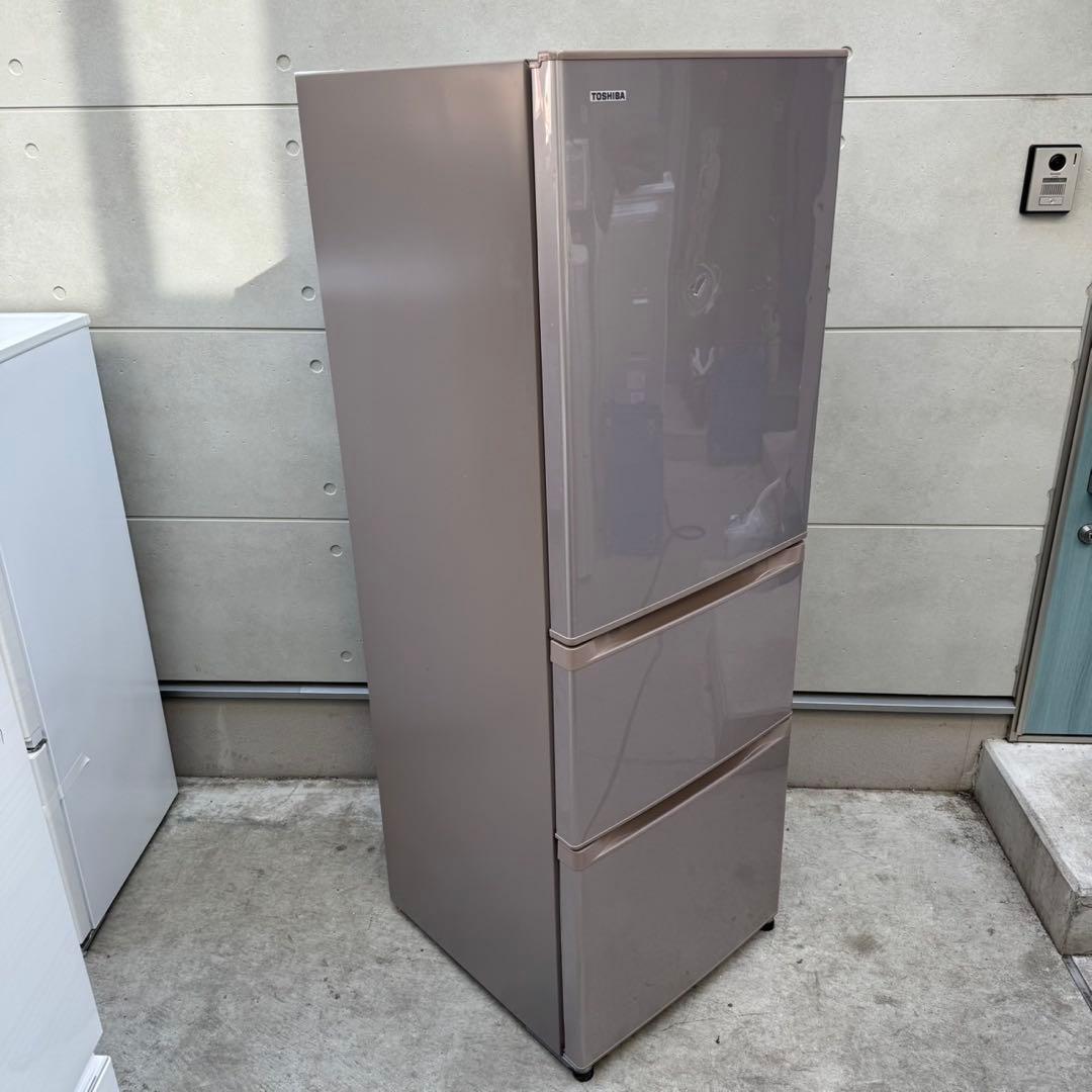 213⭐️2017年製★東芝　冷蔵庫　大型　3ドア　自動製氷　363L