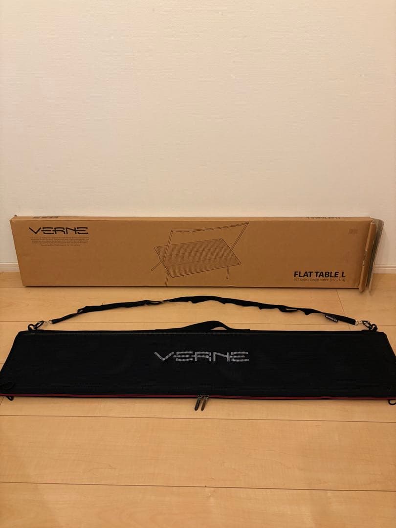 VERNE FLAT TABLE L ブラック　ベルン　フラットテーブル