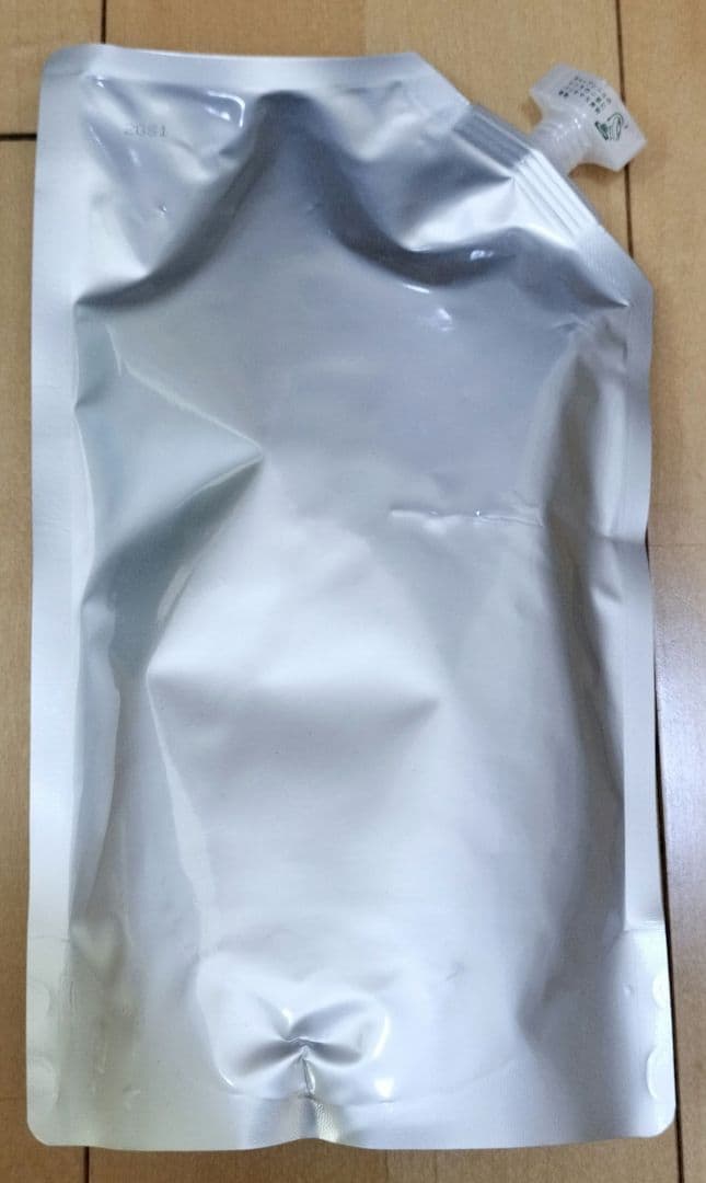 【新品】V-ROLL(ブイロール) 美顔器 美容機器 美容ローラー ジェル付き