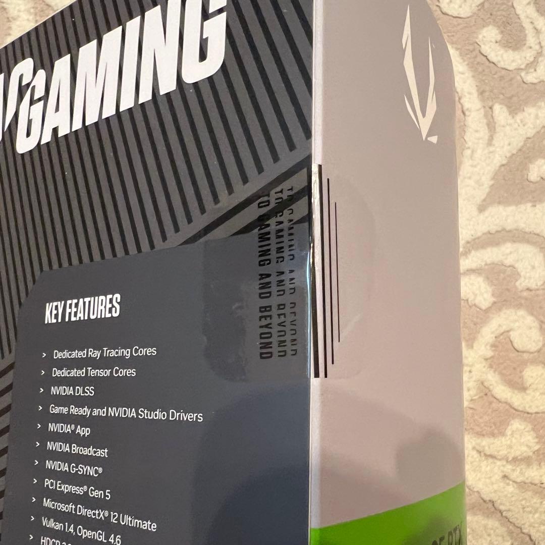 【未開封・新品】ZOTAC RTX5070 ZT-B50700H-10P