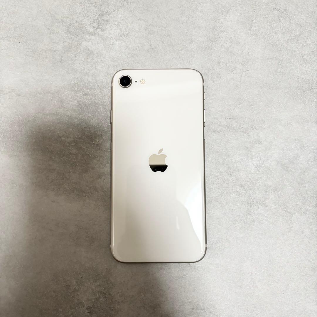美品 iPhone SE 第3世代 64GB ホワイト バッテリ100% 262