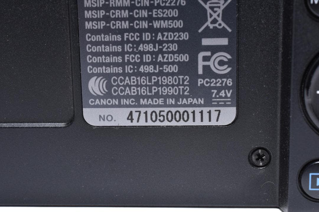 ■ 美品 ■ キヤノン　Canon EOS M100+ダブルレンズ