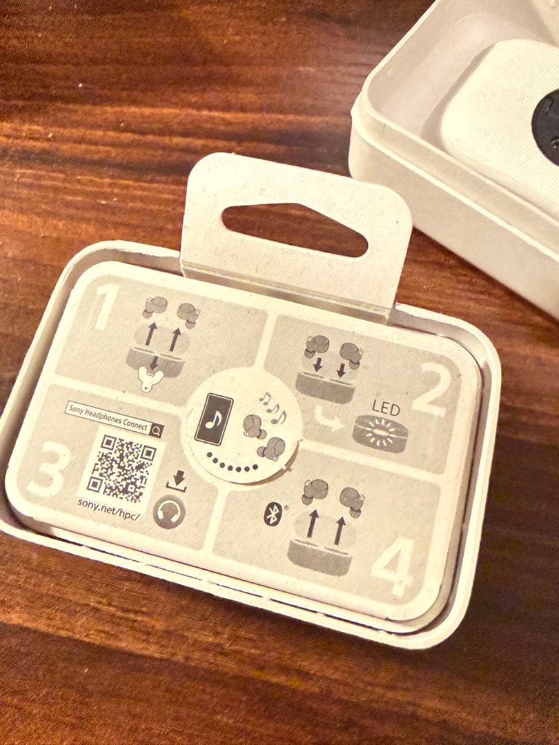 SONY WF-1000XM4ブラック 充電ケース オマケ付　保証残