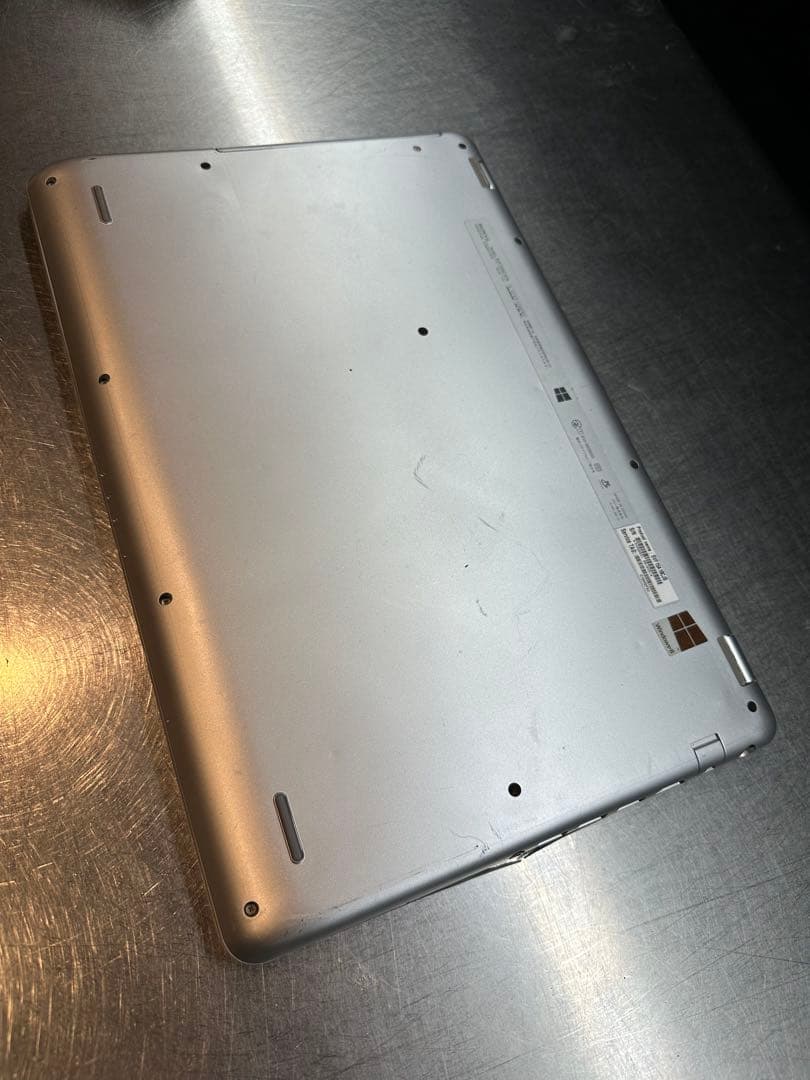 美品SONY VAIO シルバー ノートPC Windows8.1