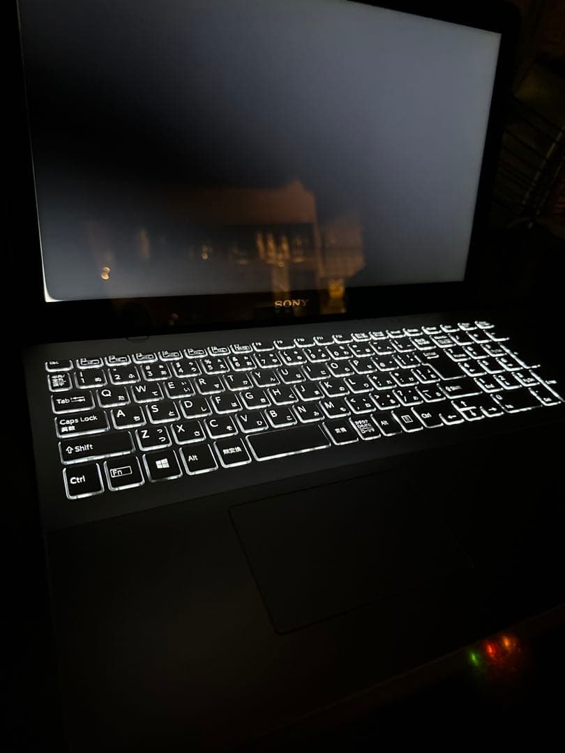 美品SONY VAIO シルバー ノートPC Windows8.1