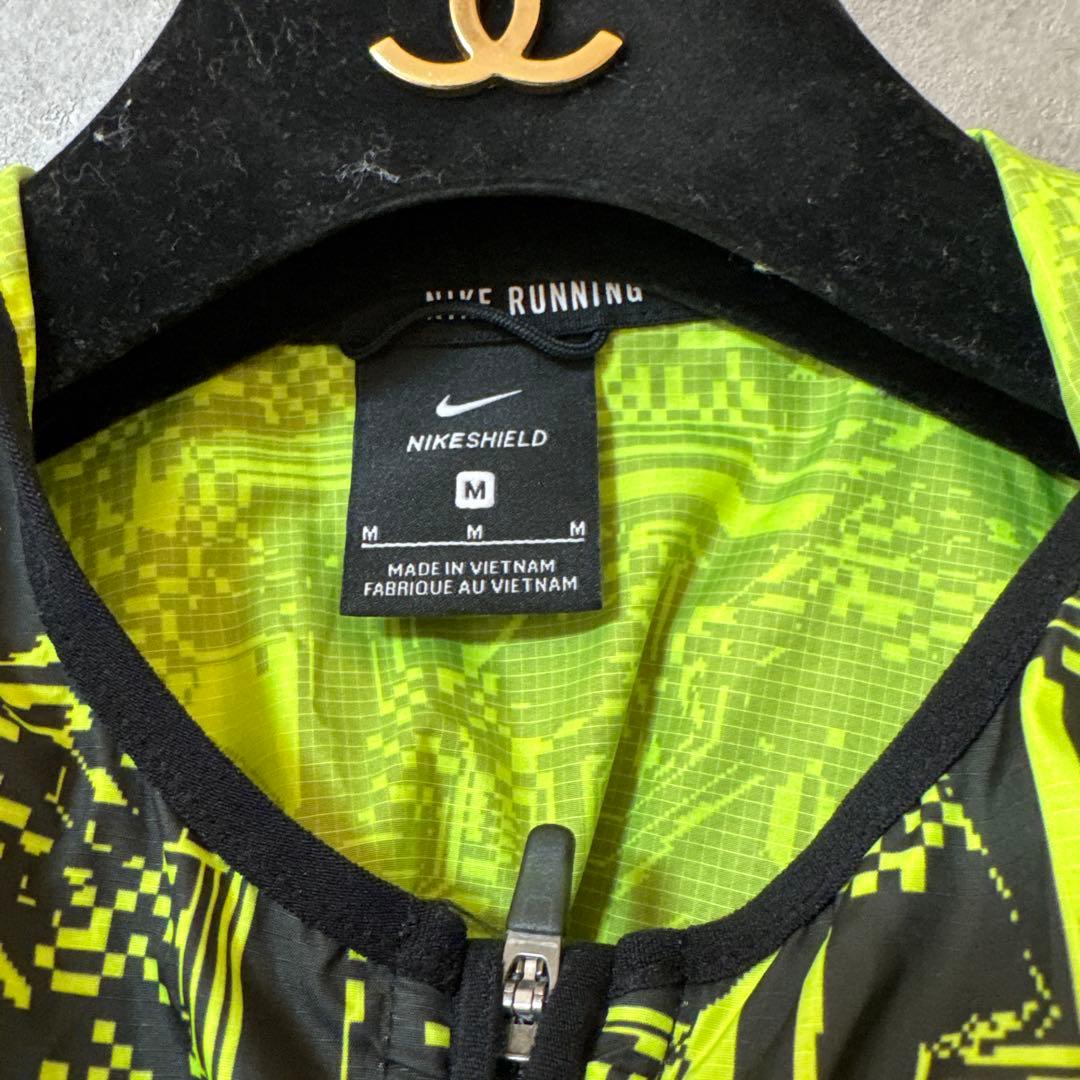 【極美品】ナイキ NIKE SHIELD ランニングジャケット デジタルカモ