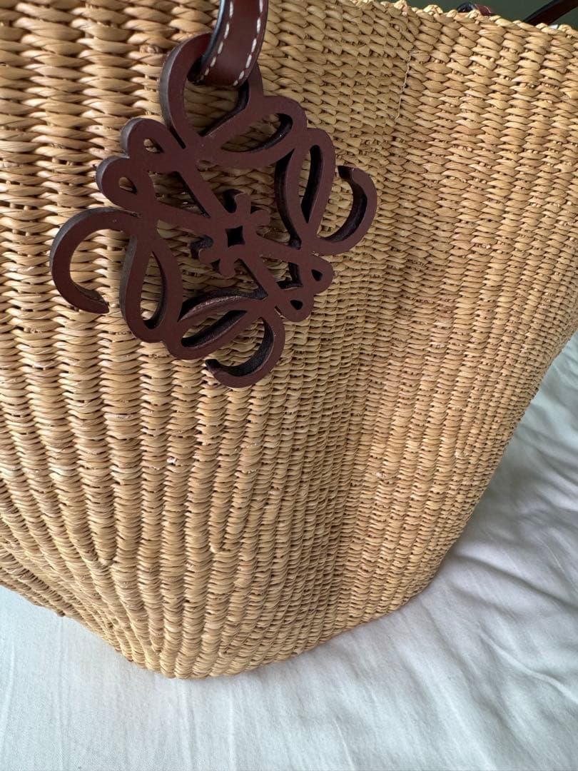 LOEWE ロエベ　シェルバッグ