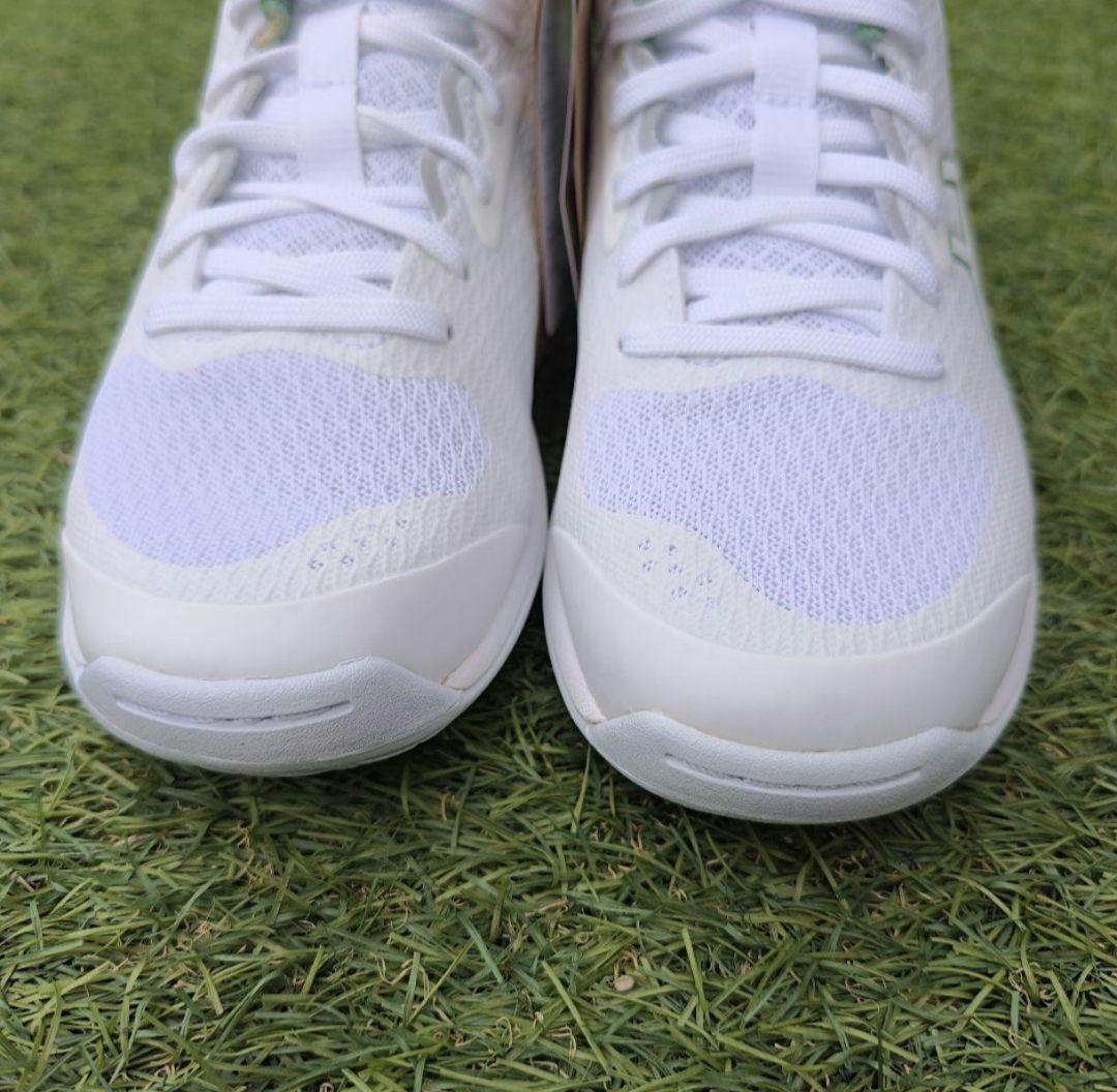 asics バスケットボールシューズ ホワイト/グリーン22.5cm