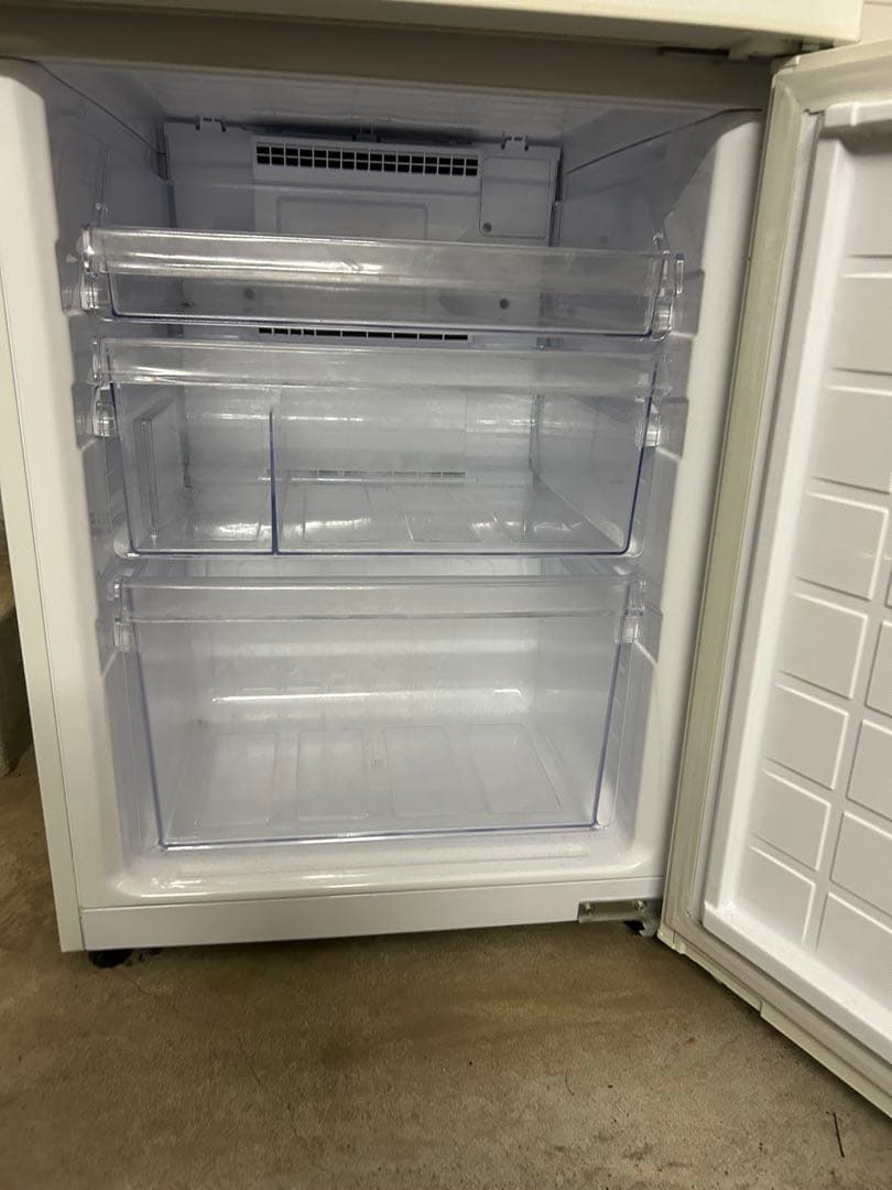 SHARP 2ドア冷凍冷蔵庫 ホワイト