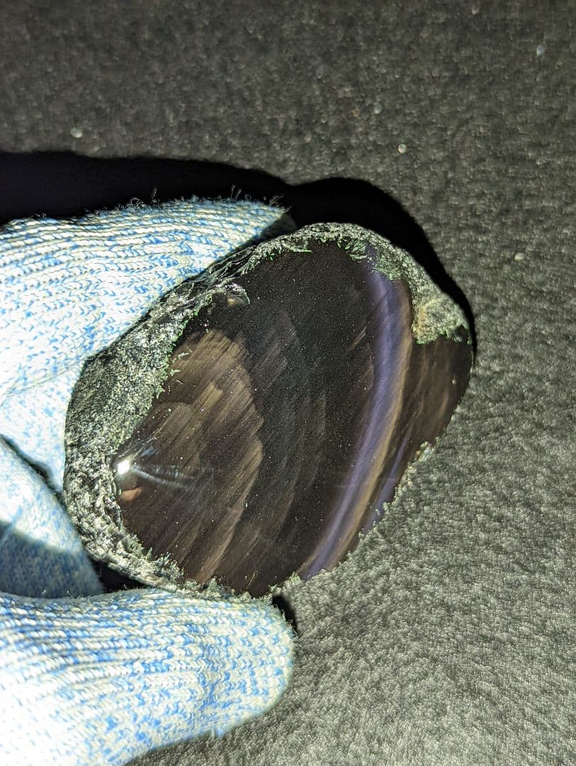 【研磨品】十勝石玲瓏　北海道産レインボーオブシディアン