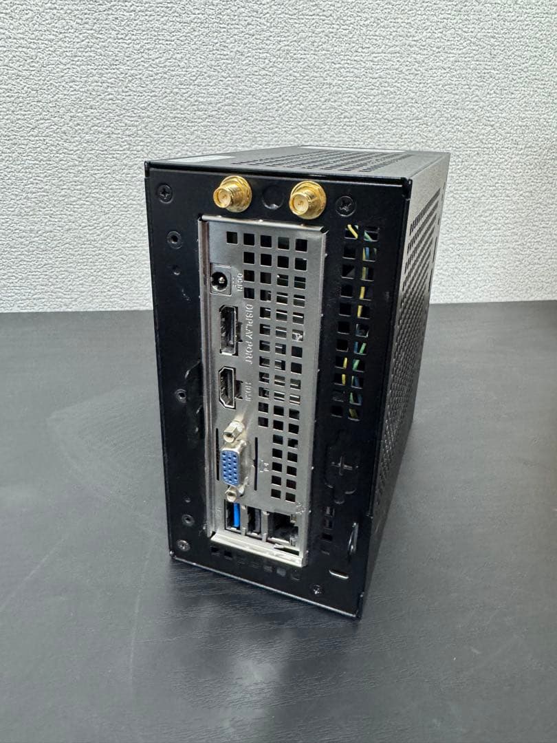 ミニPC ASRock DeskMini 310 i5 9th | 8GB | 256GB