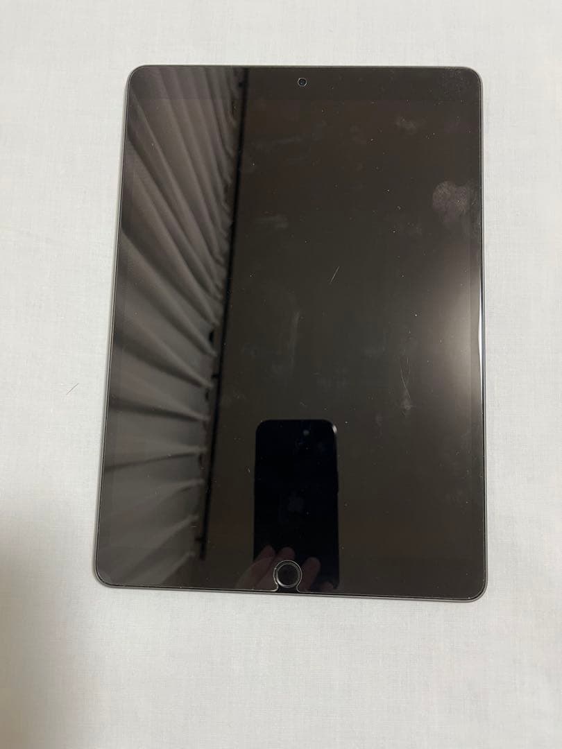 【美品】iPad Air3 Wifi 64GB スペースグレー