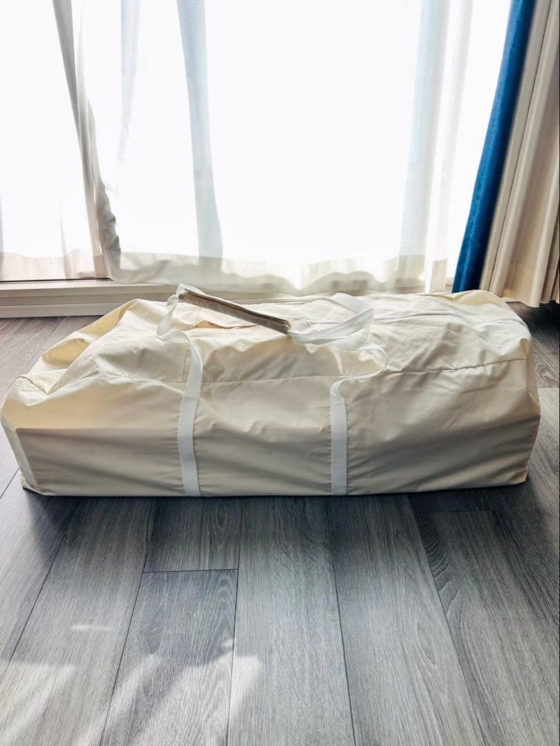 アップリカ　ココネルエアープラス　ベビーベッド