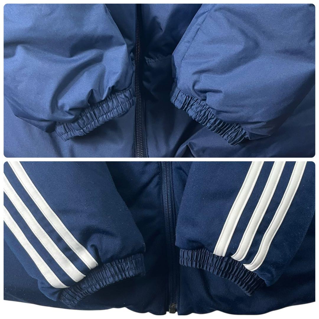 美品 adidas リバーシブル フードダウンジャケット 肉厚 ネイビー ロゴ