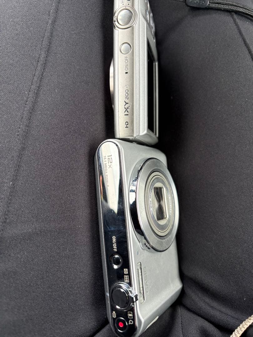 Canon IXUS シルバー 12倍ズーム