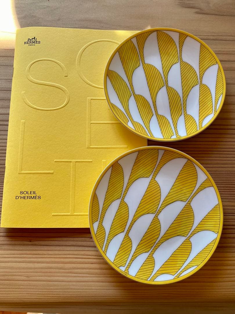 HERMES エルメスパンプレート　ソレイユドゥエルメス2枚