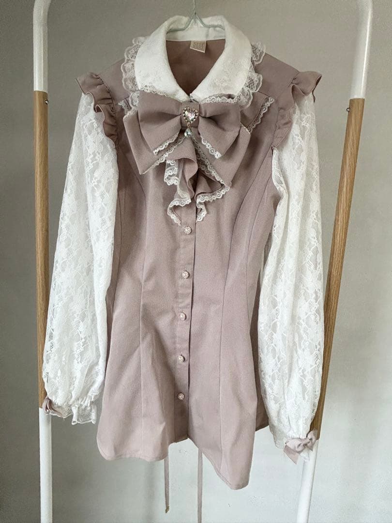 Secret Honey レース袖ラッフルセットアップ （ピンク）