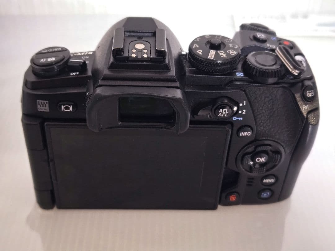 OLYMPUS OM-D E-M1 MarkⅡ ボディ 純正バッテリー他付属品