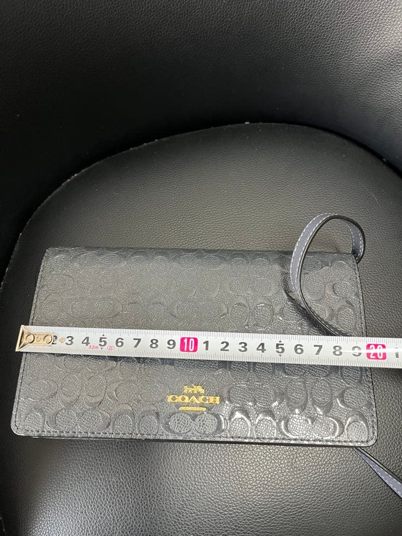 COACH グレー 型押しショルダーバッグ