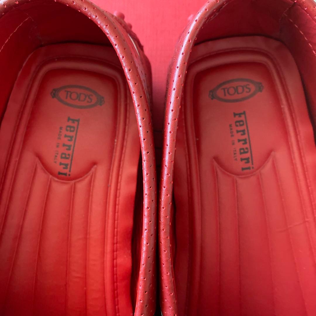 TOD'S トッズ フェラーリ　ドライビングシューズ