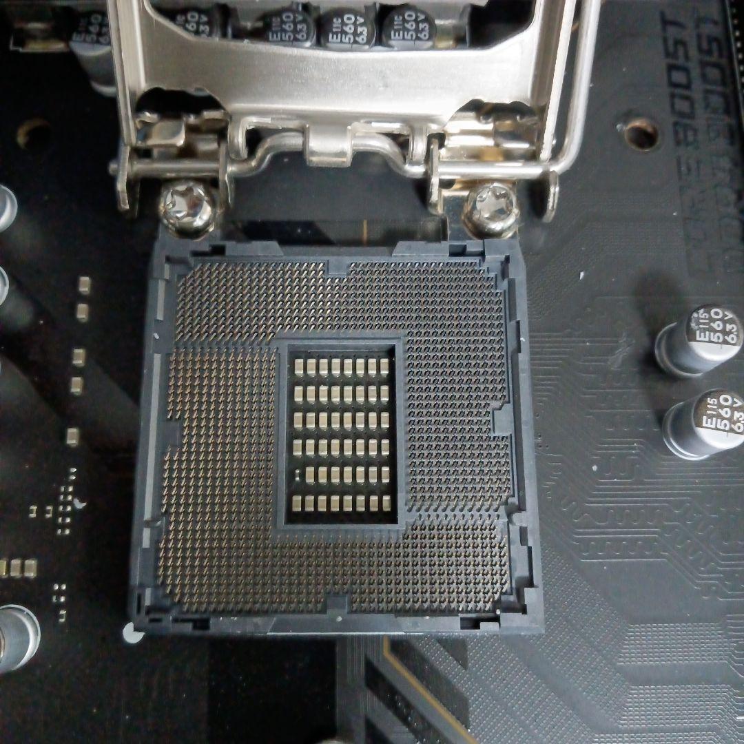 ヨーダ MSI MAG B560 TOMAHAWK WIFI