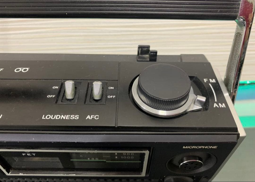 動作品SONYソニーCF-1900 Ｆ＆Ｆヘッドを搭載 スピーカー高級ラジカセ