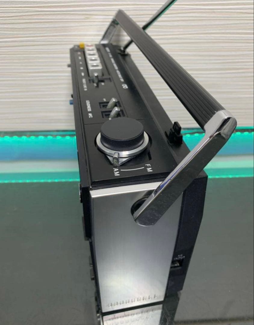 動作品SONYソニーCF-1900 Ｆ＆Ｆヘッドを搭載 スピーカー高級ラジカセ