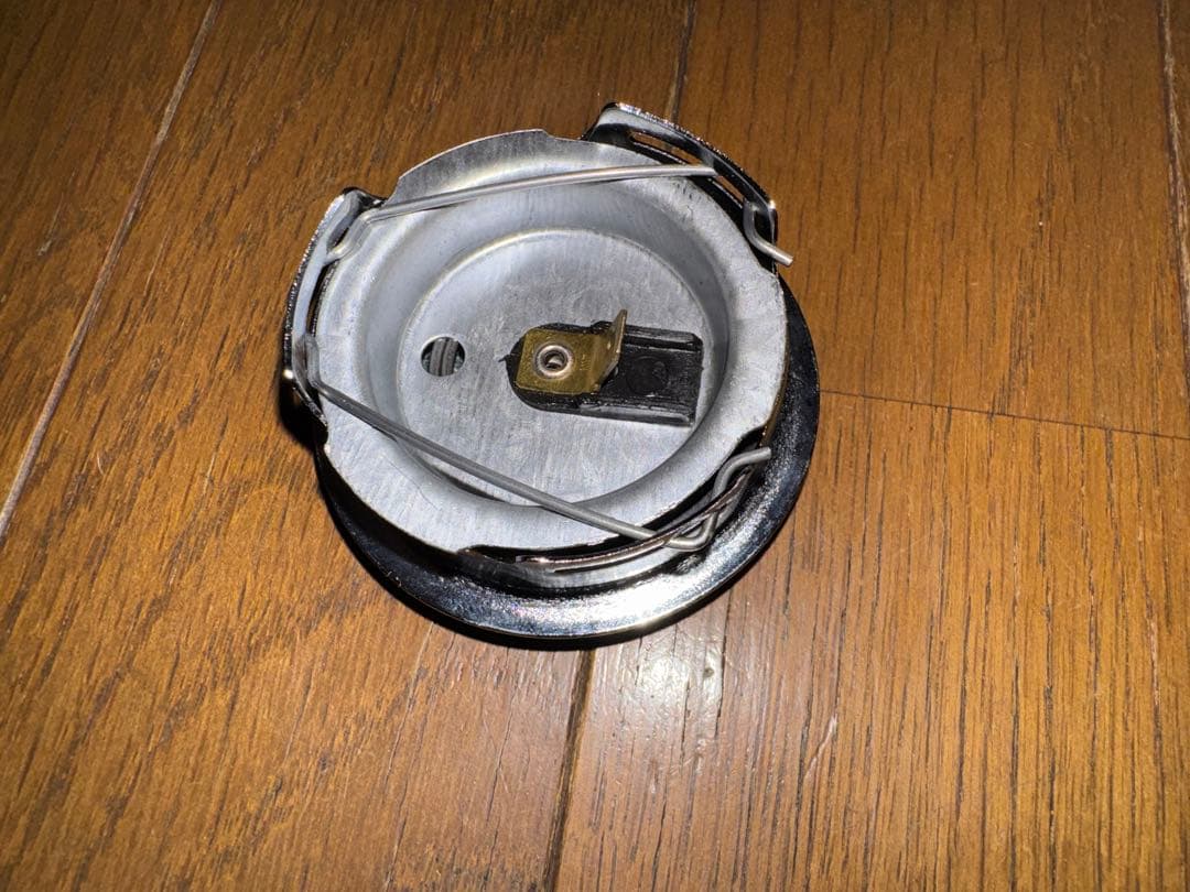 ナルディ　ステアリング33π パンチングレザー